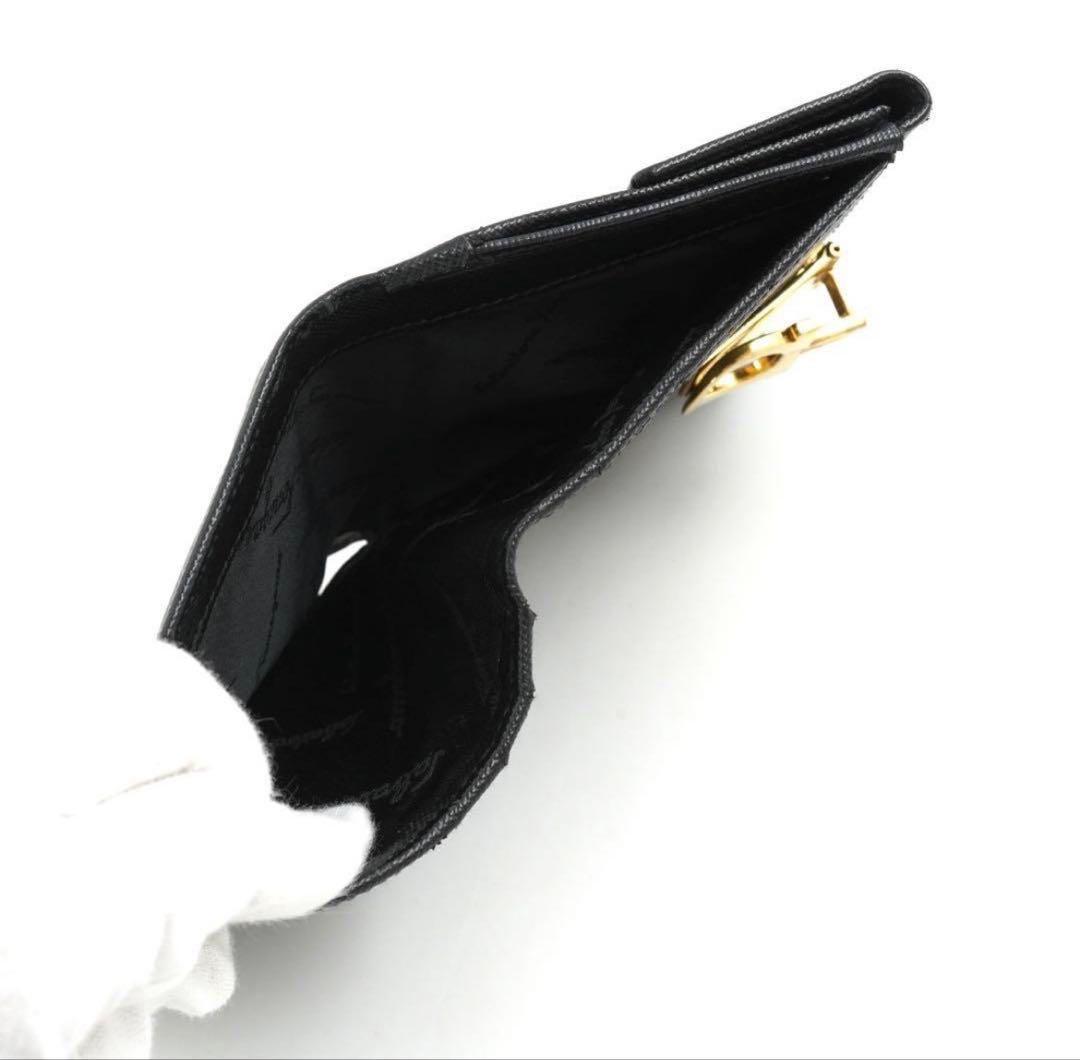 ✨未使用展示品✨ Ferragamo ミニ財布 ガンチーニクロジャー 二つ折り
