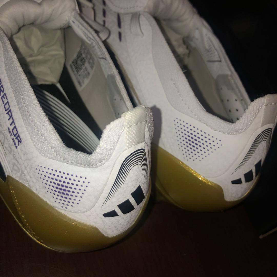 本日出品終了 特価 新品 タグ付 プレデター エリート FT FG 24.5cm