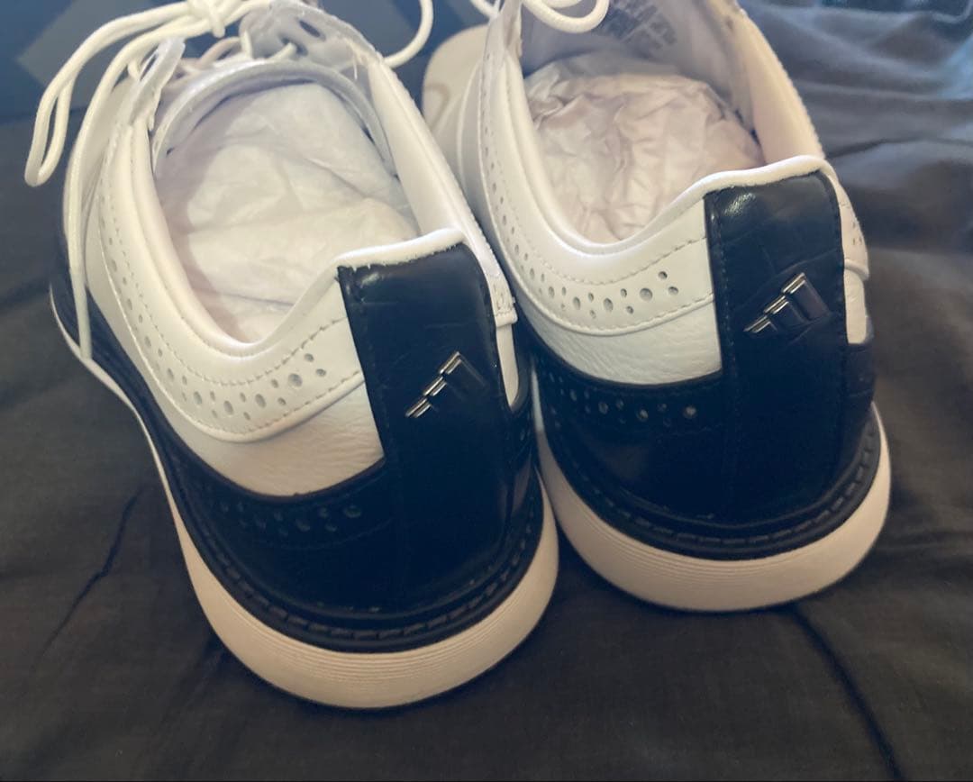 新品アディダスadidasゴルフシューズ MC80 スパイクレス 25.0cm