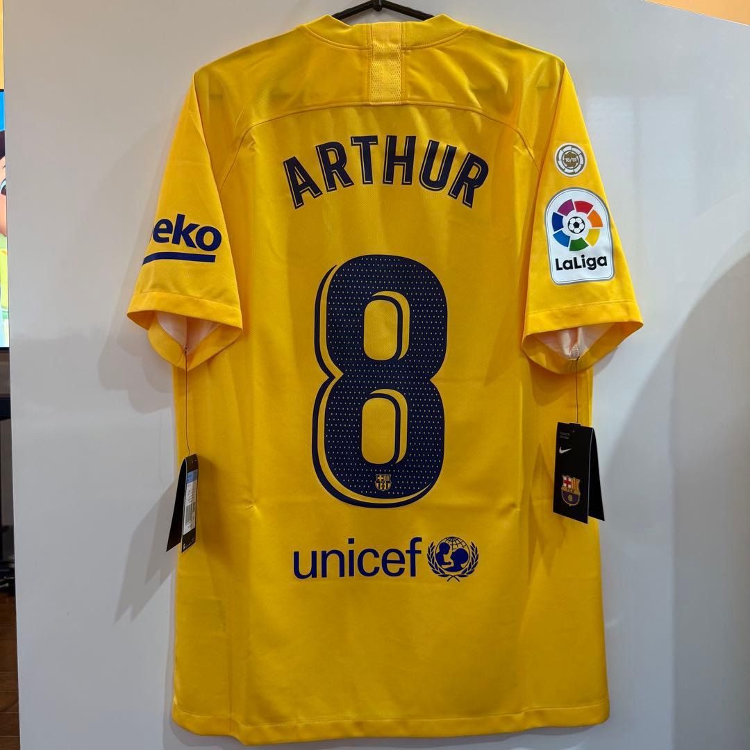 【正規品・新品タグ付】バルセロナ アルトゥール #8 ユニフォーム Mサイズ FCバルセロナ 25-26 ホーム Dri-FIT ADV 半袖 ユニフォーム No.8
