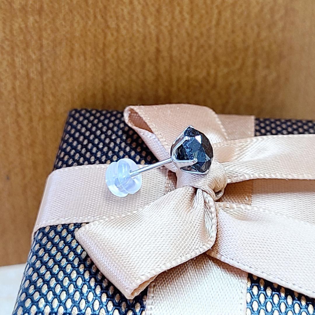 男女兼用 1.5ct ブラック ダイヤモンド Pt900 片耳 ピアス 鑑別