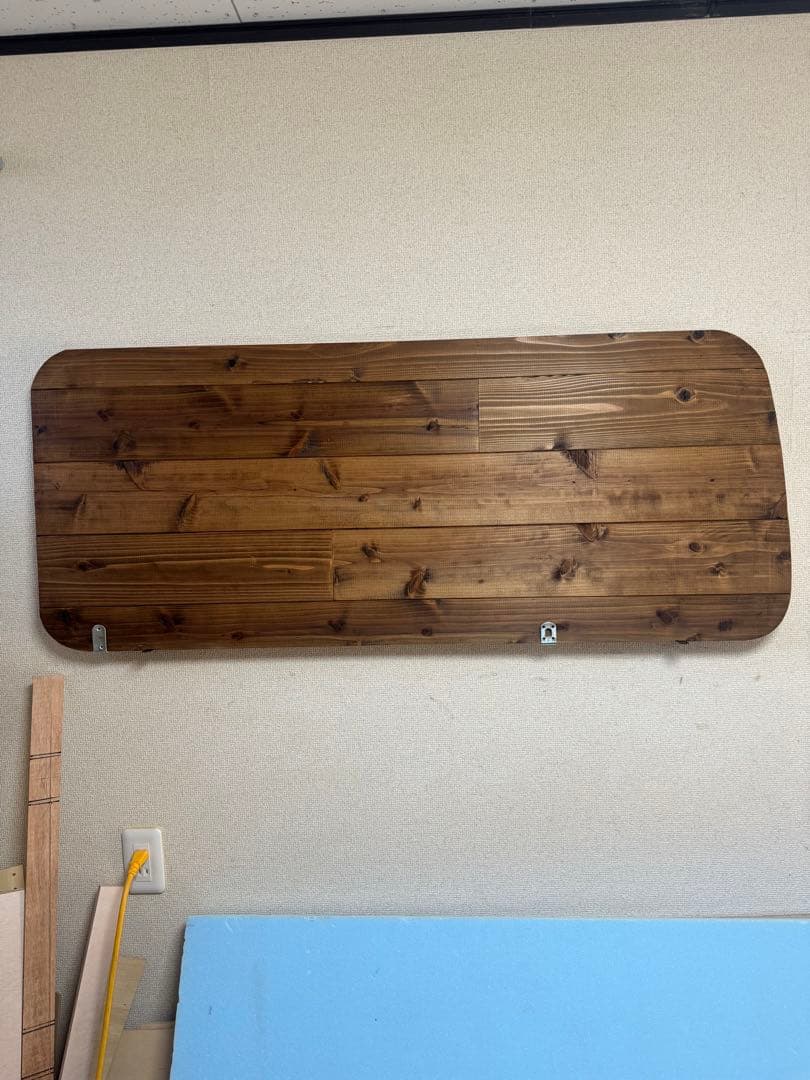 メルカリ便送料込み‼︎ ハイエース 窓埋めパネル左右セット 人気の