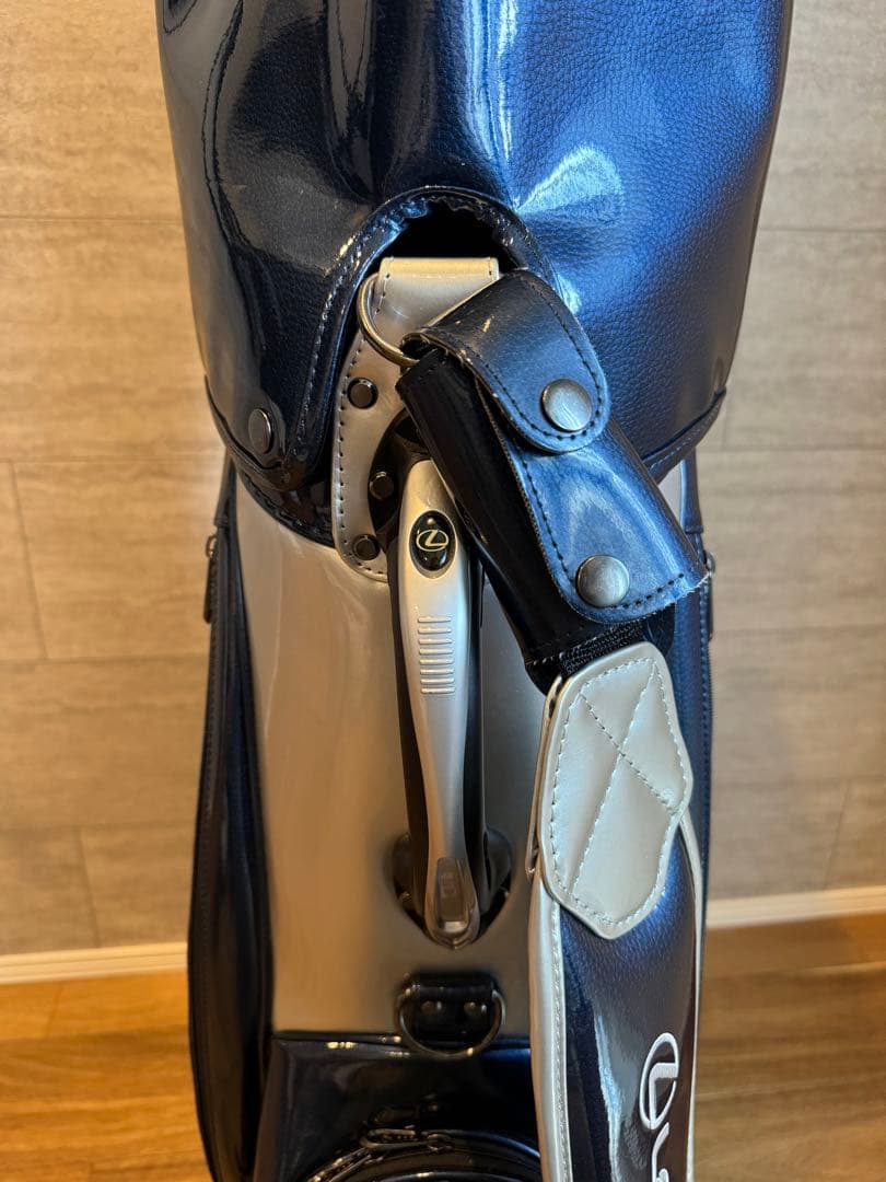 LEXUS ゴルフキャディバッグ ネイビー/シルバー - メルカリ