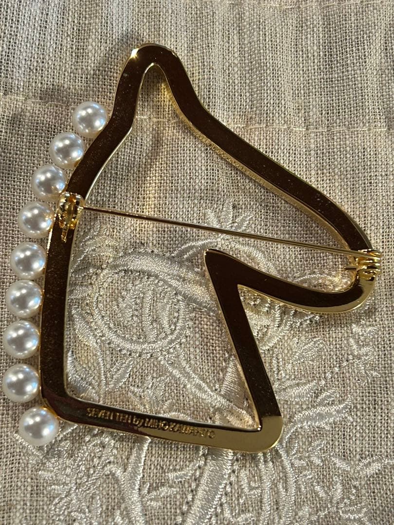 ◇新品未使用◇ セブンテン seventen ホースブローチ お馬さん パール