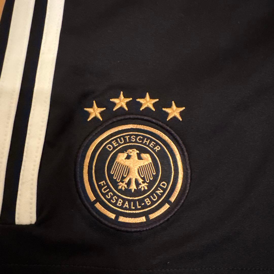 adidas ドイツ代表 サッカーウェア 6番 キミッヒ 150