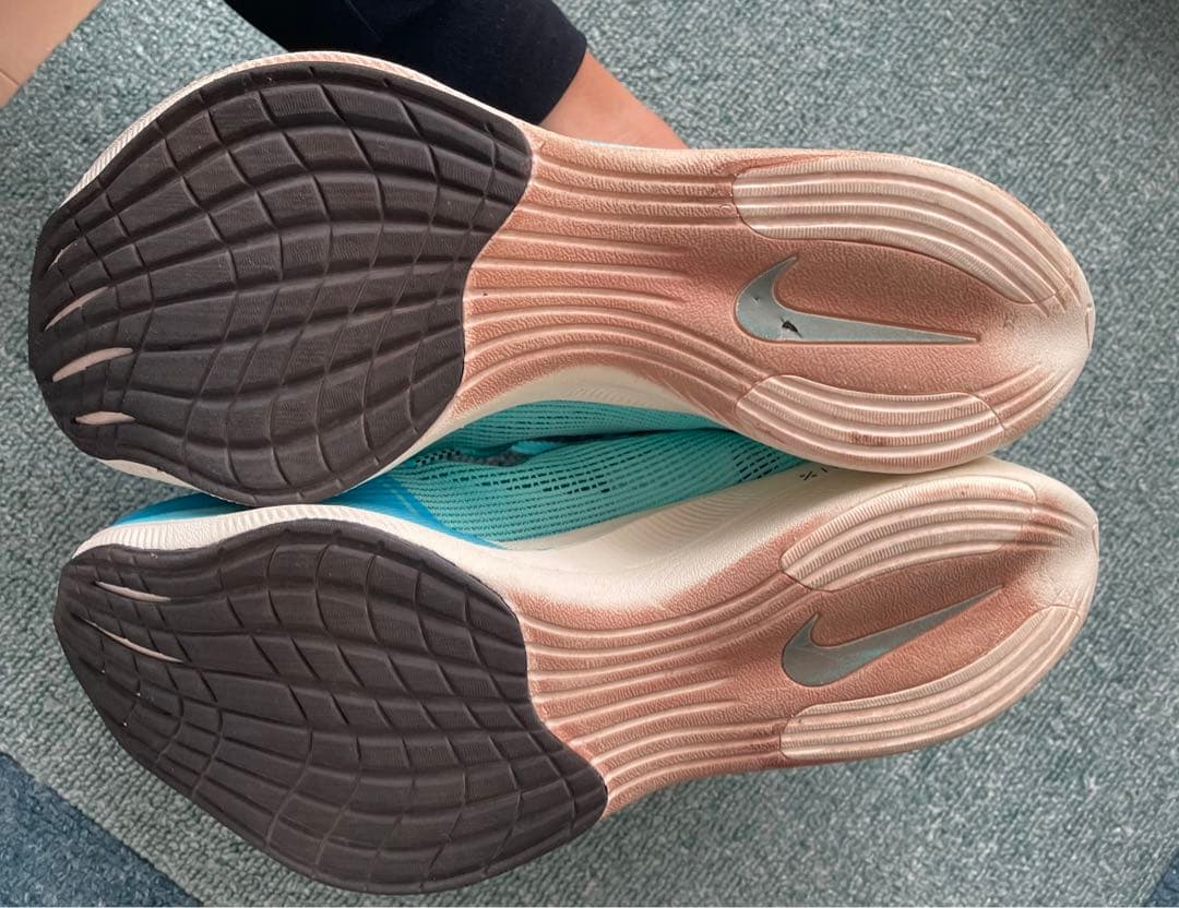 ヴェイパーフライネクスト%2 / 24.5cm