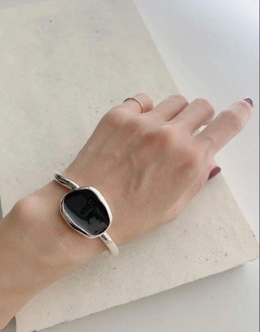 Chieko+ チエコプラス Lulu bangle シルバーBK - メルカリ