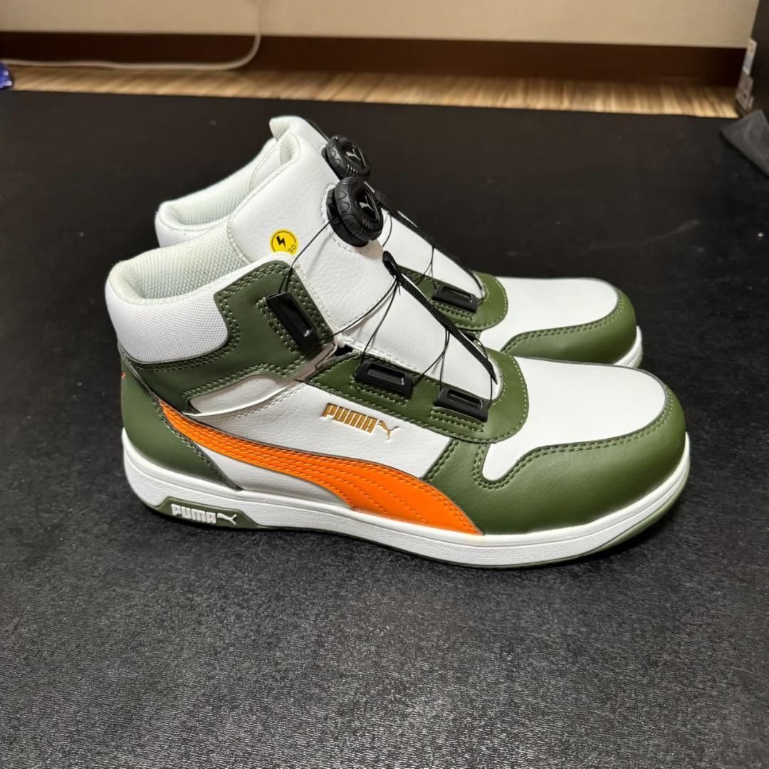 PUMASAFETY フロントコートディスクミッド WHT/GRN 28.0cm