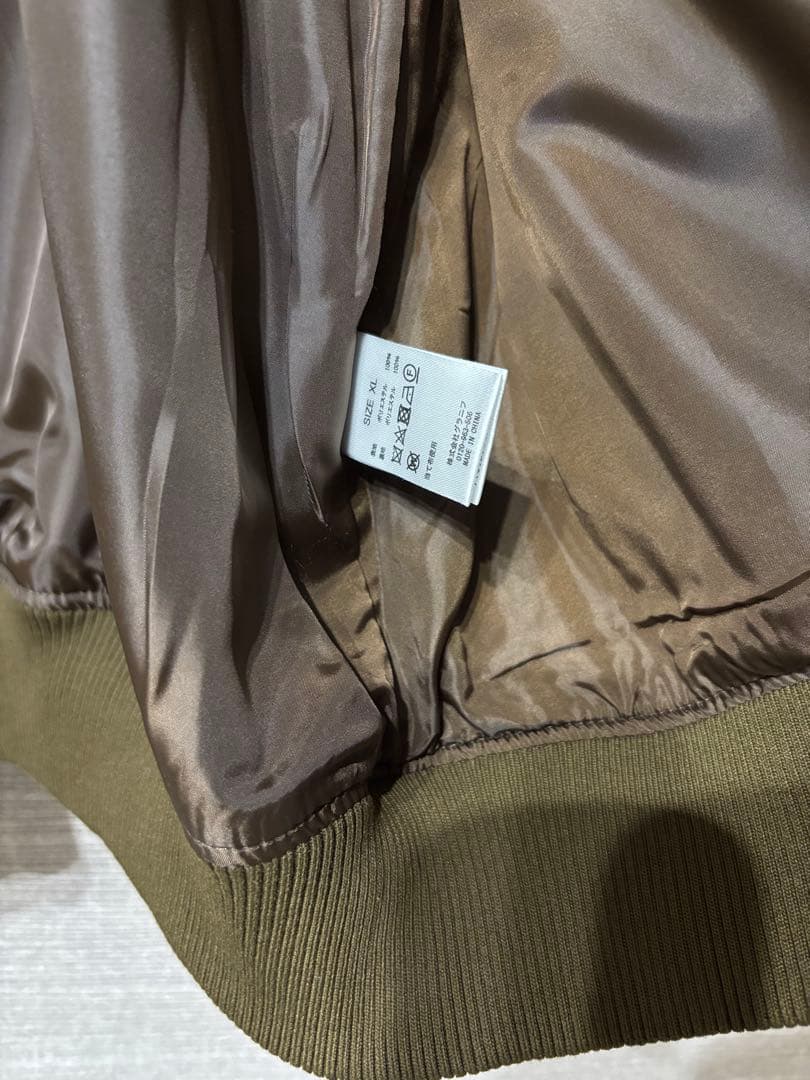 イカク IKAKU 限定品 グラニフ スタジャン アウター 新品