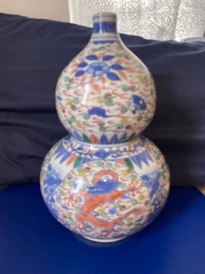 中国大明萬歷年製五彩龍紋葫芦瓶サイズ約高さ30cm径20cm 中国大明萬歷年製五彩龍紋葫芦瓶サイズ約高さ30cm径20cm