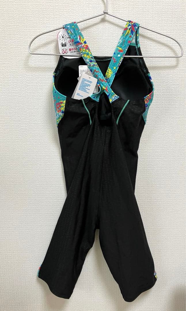 みやちゃん【新品タグ付】arena レディース水着