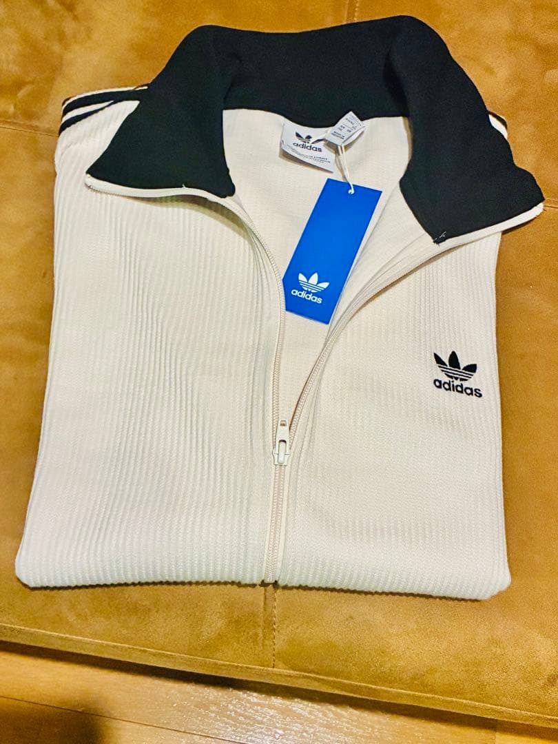 タ*ム様 韓国MUSINSA限定☻アディダス ワッフルBB トラックジャケット☻