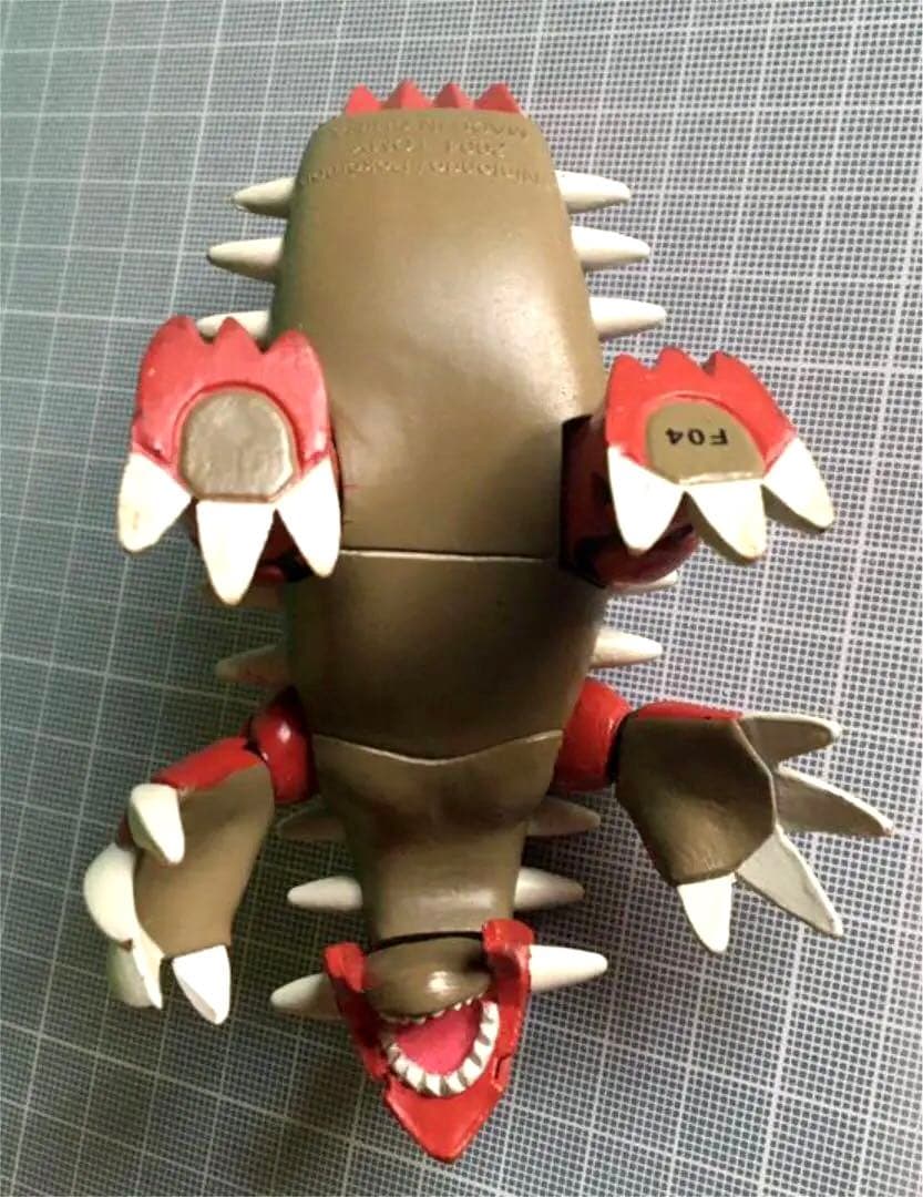 ポケモン グラードン フィギュア 2004年 TOMY ポケットモンスター 美品