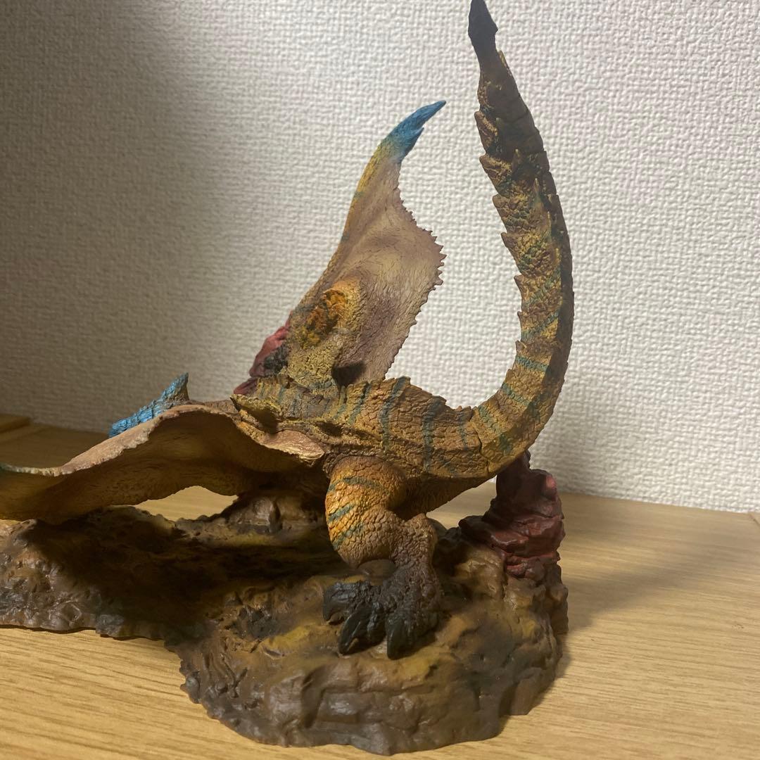 ティガレックス 復刻版 クリエイターズモデル 箱開封済み - メルカリ