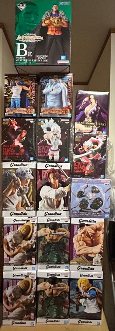 ONE PIECEワンピース フィギュア 16体セット まとめ売り - メルカリ