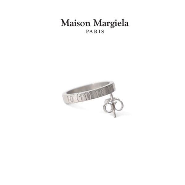 Maison Margiela メゾンマルジェラ ナンバーリング サークルピアス 楽天市場】Maison Margiela メゾンマルジェラ ナンバーリング サークル