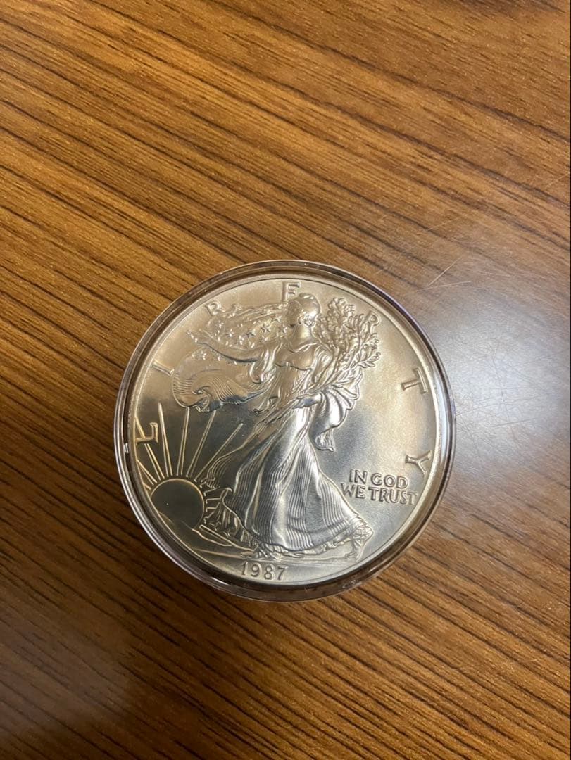 値下げしました！イーグル銀貨 1オンス 1987年 アメリカ クリアケース