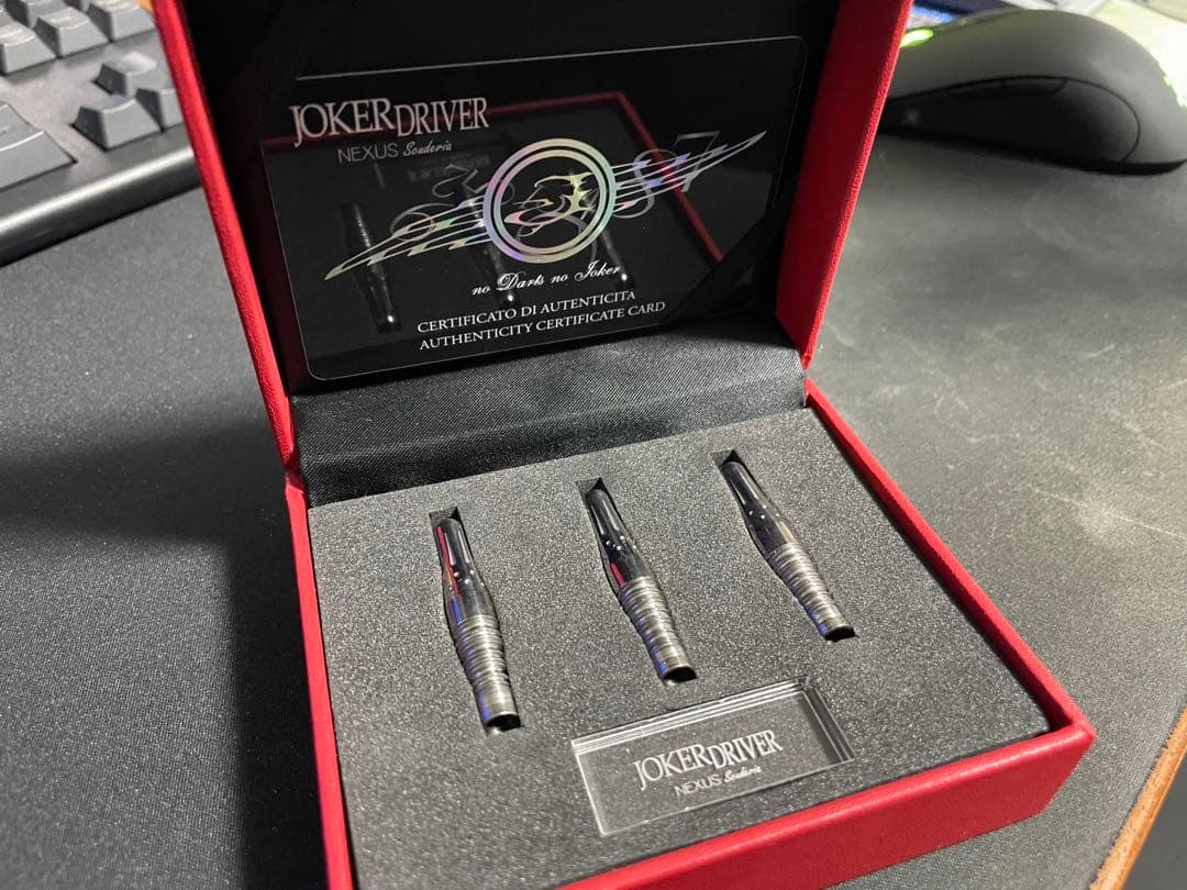 Joker d [NEXUS Scuderia KENO(キノ)] ダーツバレル【ジョーカードライバー】ネクサス19 キノ スクーデリア