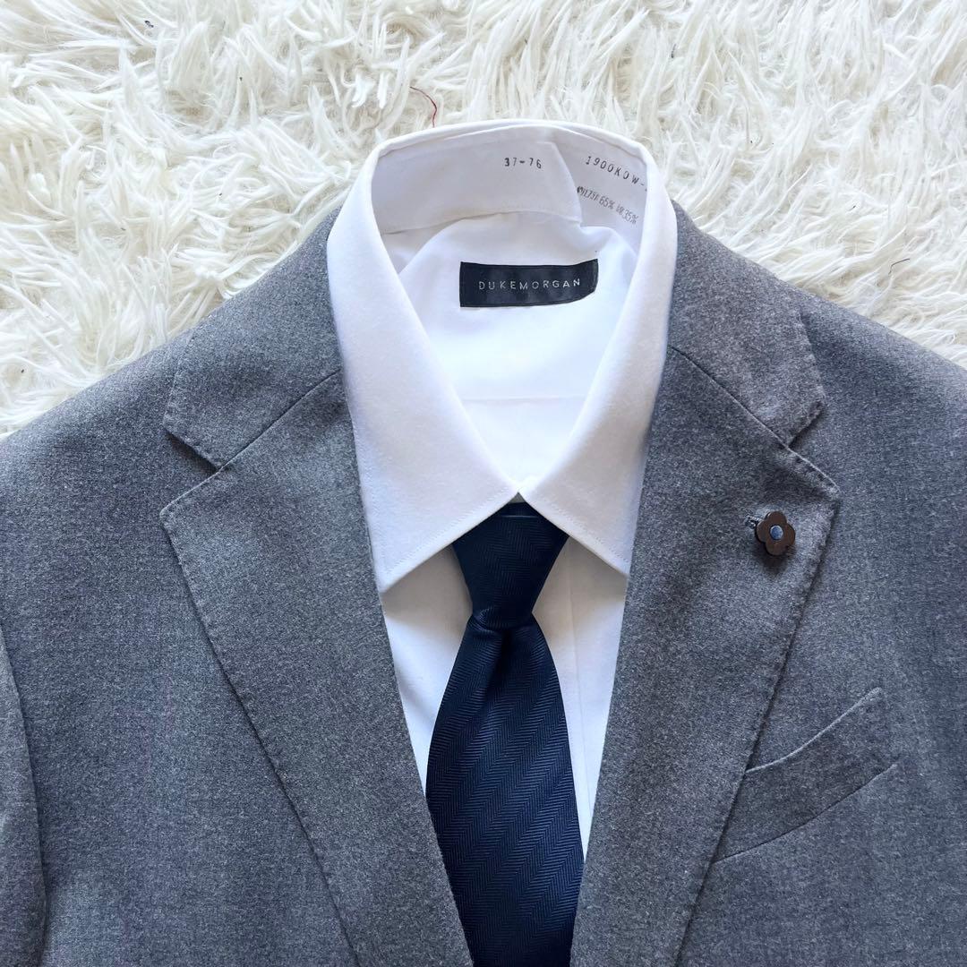 <美品>LARDINI easy wear 新ロゴ グレー ウールジャケット48 美品>LARDINI easy wear 新ロゴ グレー ウールジャケット48