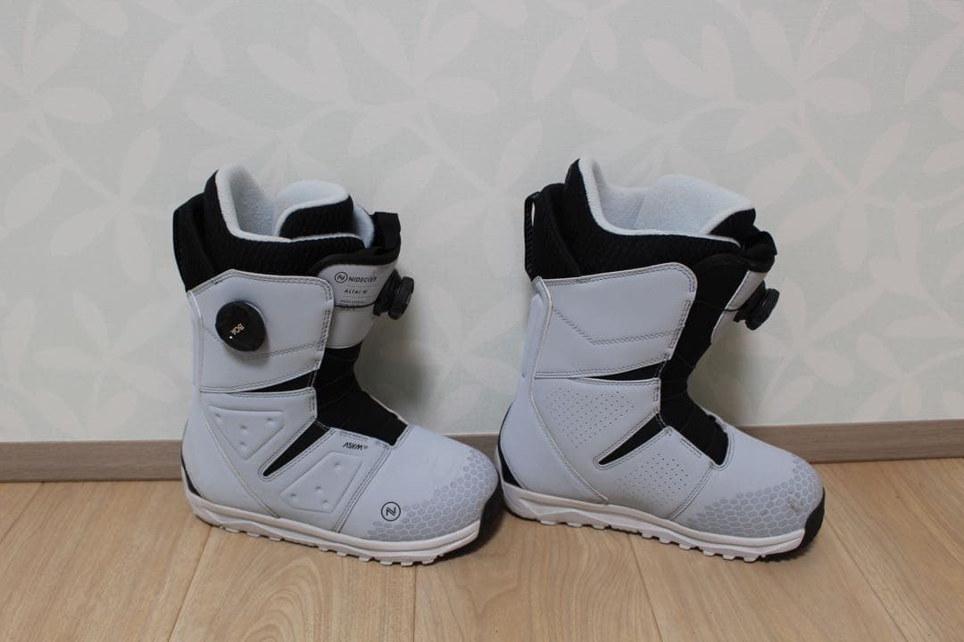 Nidecker ALTAI CLOUD 23-24 モデル 24.0cm