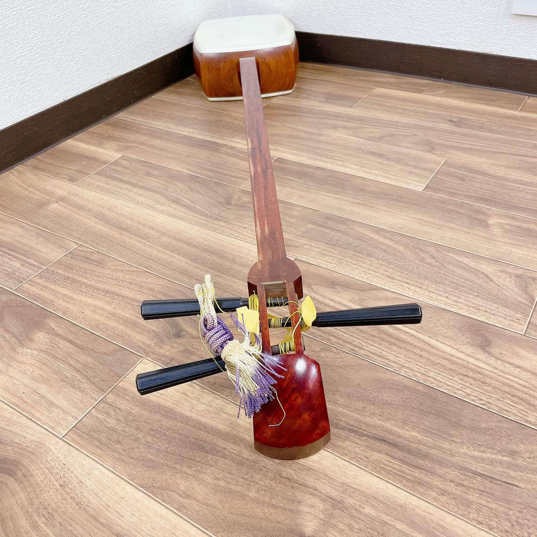 三味線 細棹 花梨 丸打胴 犬皮 和楽器 平溝三味線 花梨 平溝 丸打胴 犬