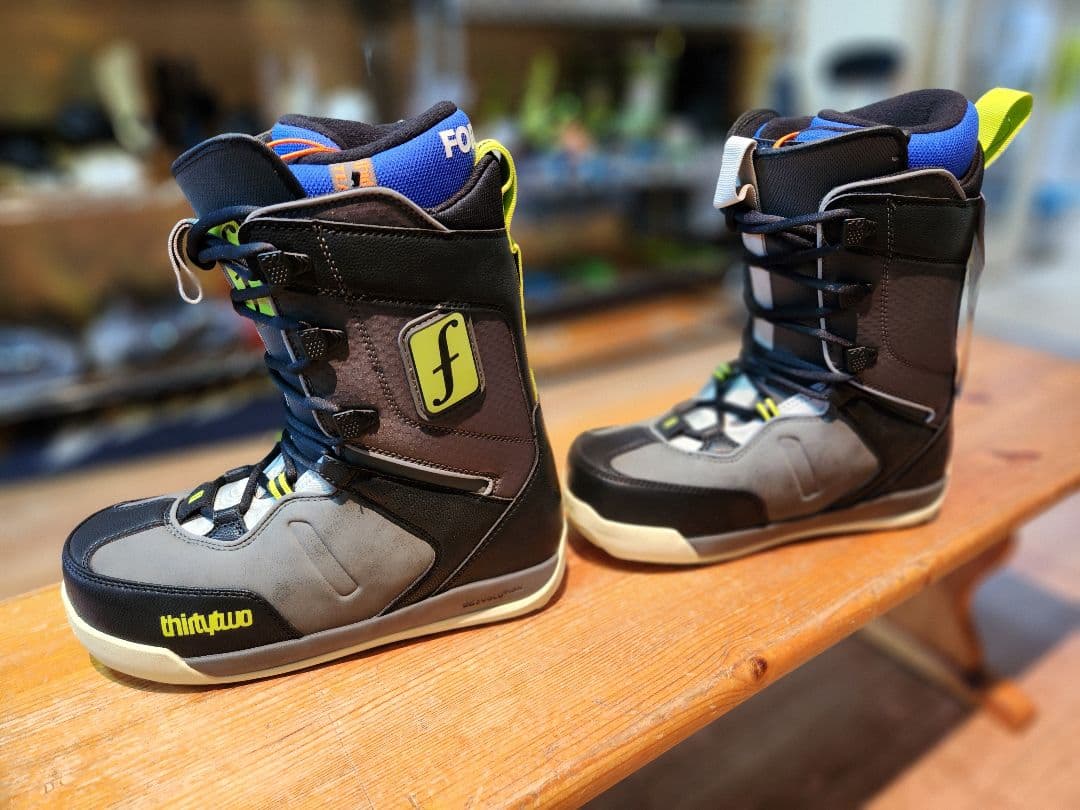 25⁄26 25-26 thirtytwo JP WALKER FORUM PRO thirtytwo JP WALKER