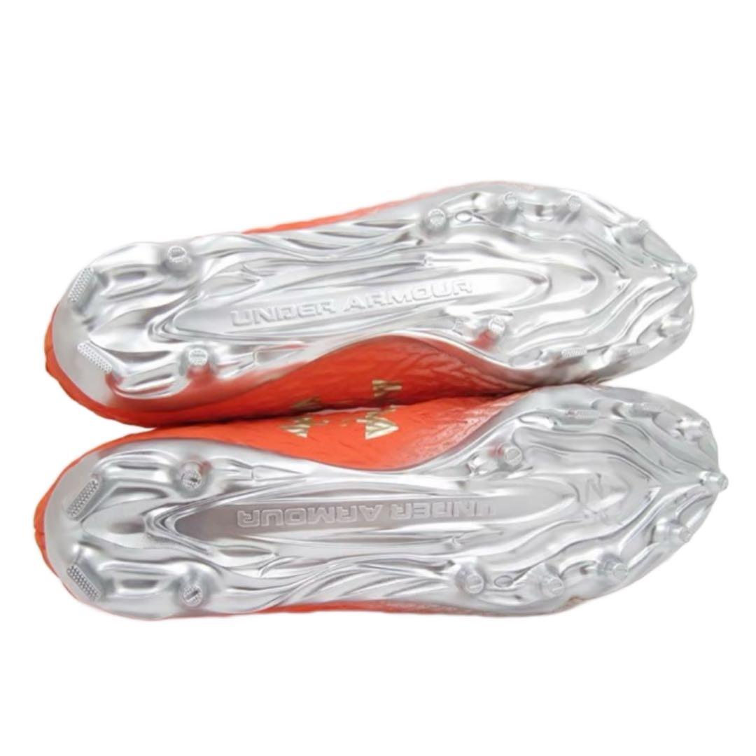 アンダーアーマー 29 スポットライト アメフト スパイク シューズ o 銀