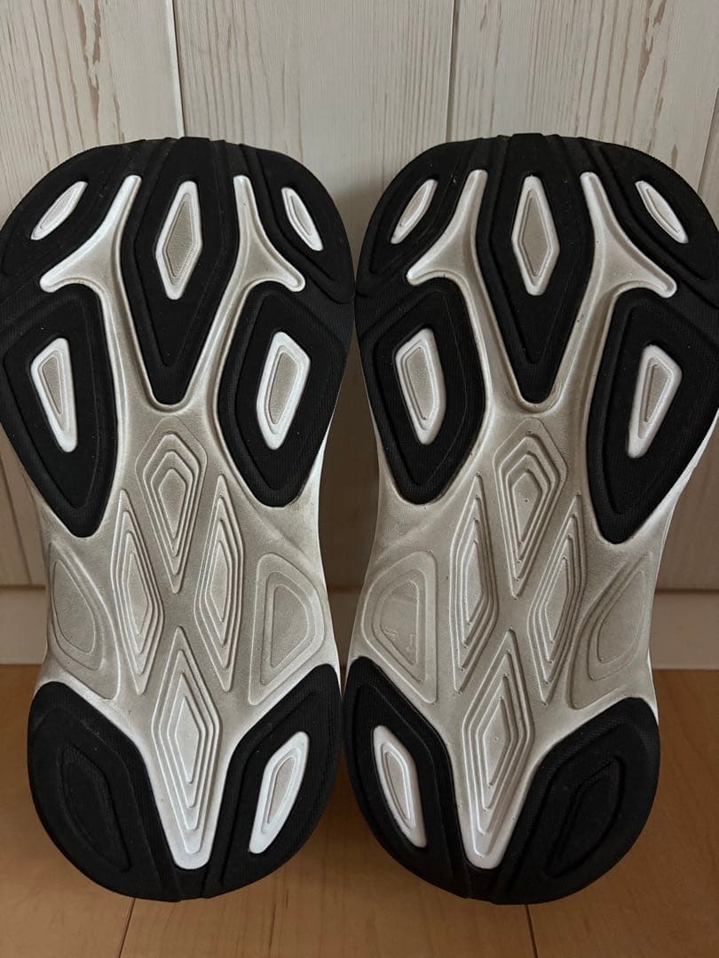 New Balance FreshFoamX More v6 【26.5cm】