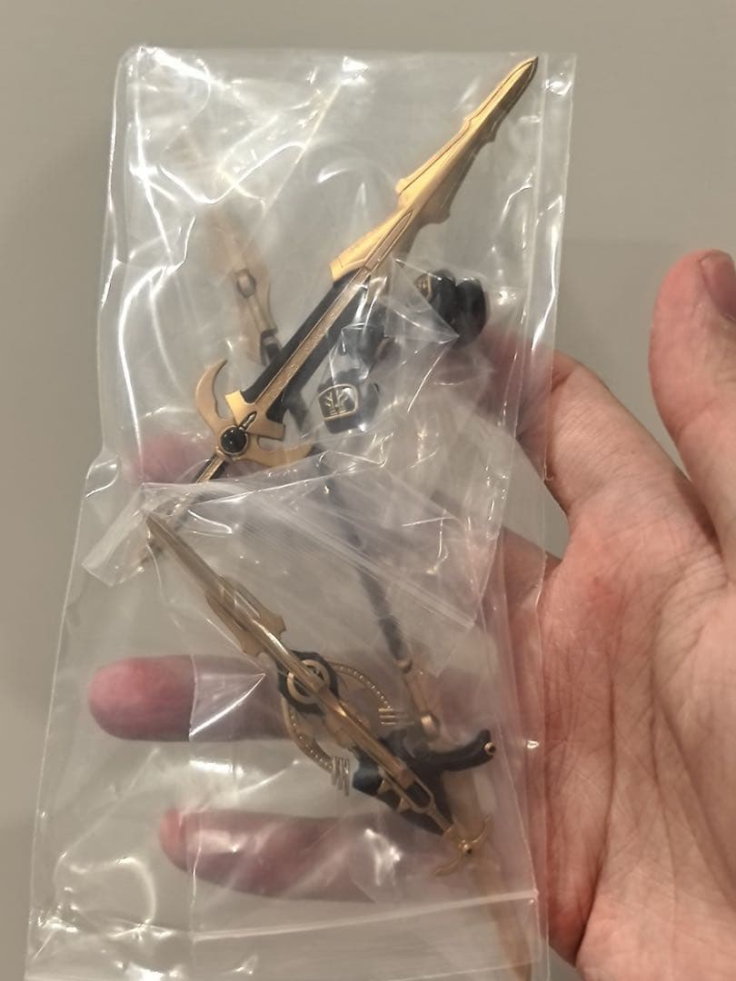 S.H.Figuarts 真骨彫クウガアルティメットフォーム用 武器&武器持ち手