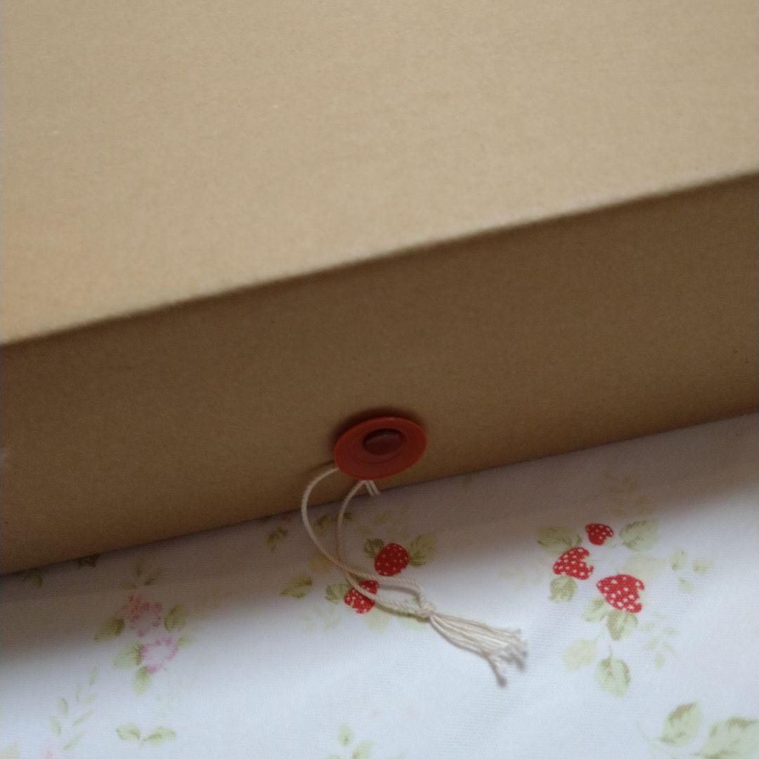 片岡鶴太郎作絵画金魚（絵画店で40537円の品物これ以上下げられません