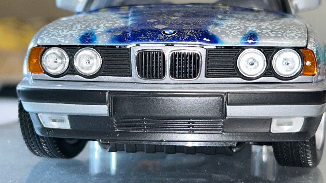 加山又造作 アート模型＋カー冊子 BMW 5シリーズ完成品 - メルカリ