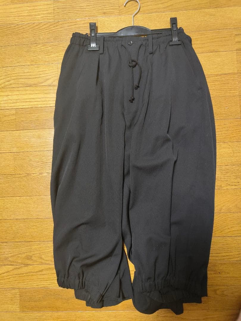 りじ様　ヨウジヤマモト　レギュレーション　カラスパツ STAFF STYLING｜THE SHOP YOHJI YAMAMOTO