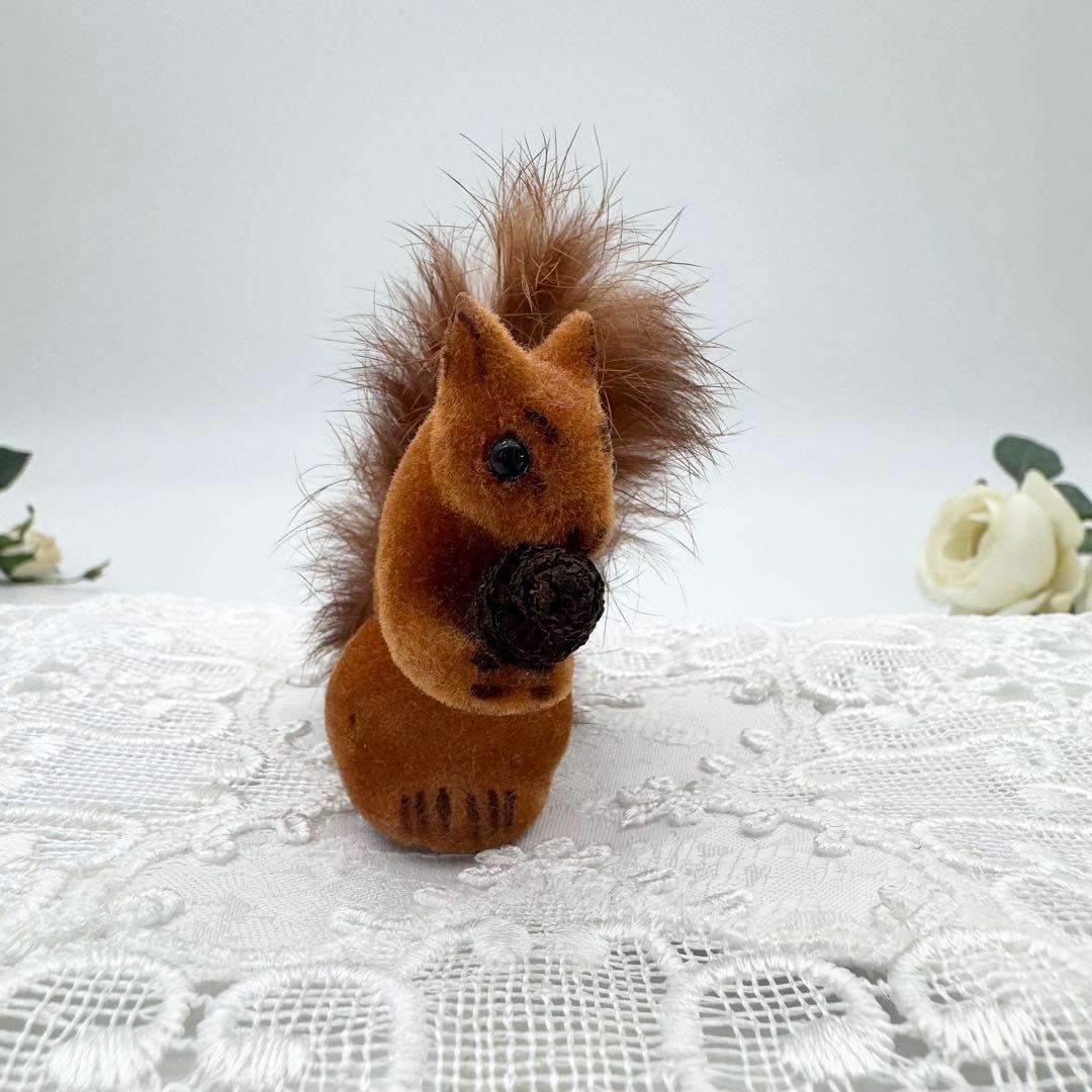 西ドイツ ワグナー社「リス/栗鼠」 Wagner Kunstlerschutz - メルカリ