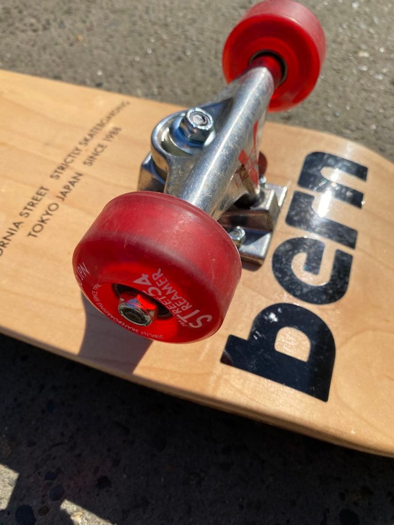 CALIFORNIA STREET スケボーコンプリート ホルダー・工具付き