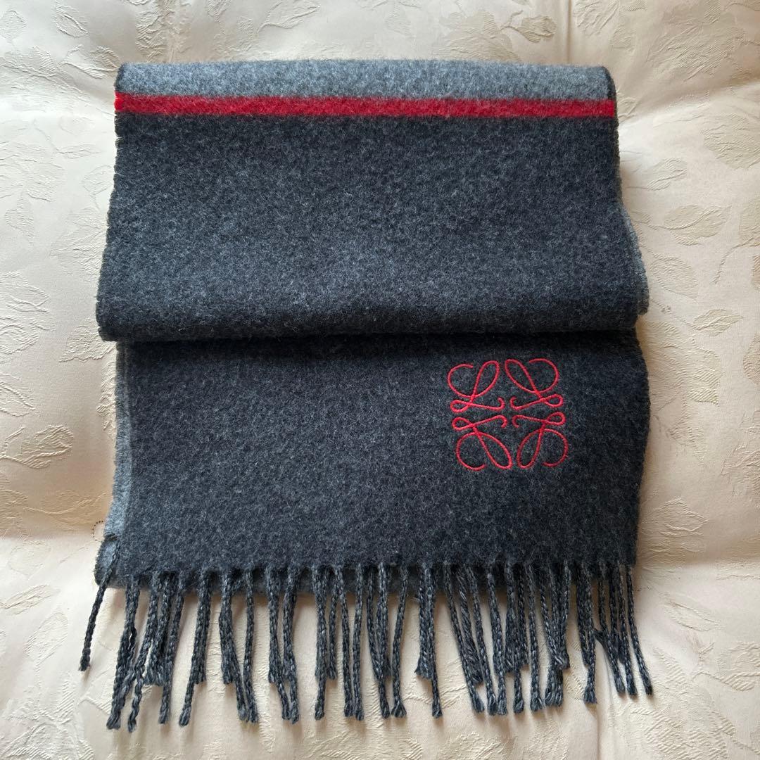 ロエベ　LOEWE マフラー カシミヤ　ウールグレー赤 LOEWE - ロエベ アナグラム マフラー ウール/カシミヤ グレー/レッドの
