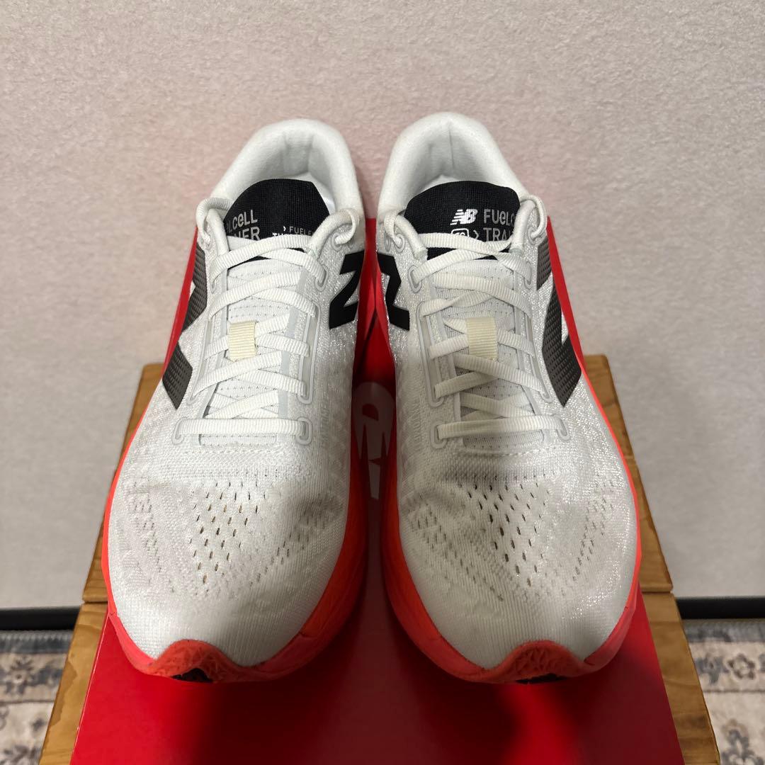 スパイク・シューズ NewBalance FuelCell SC Trainer V4 28.0cm