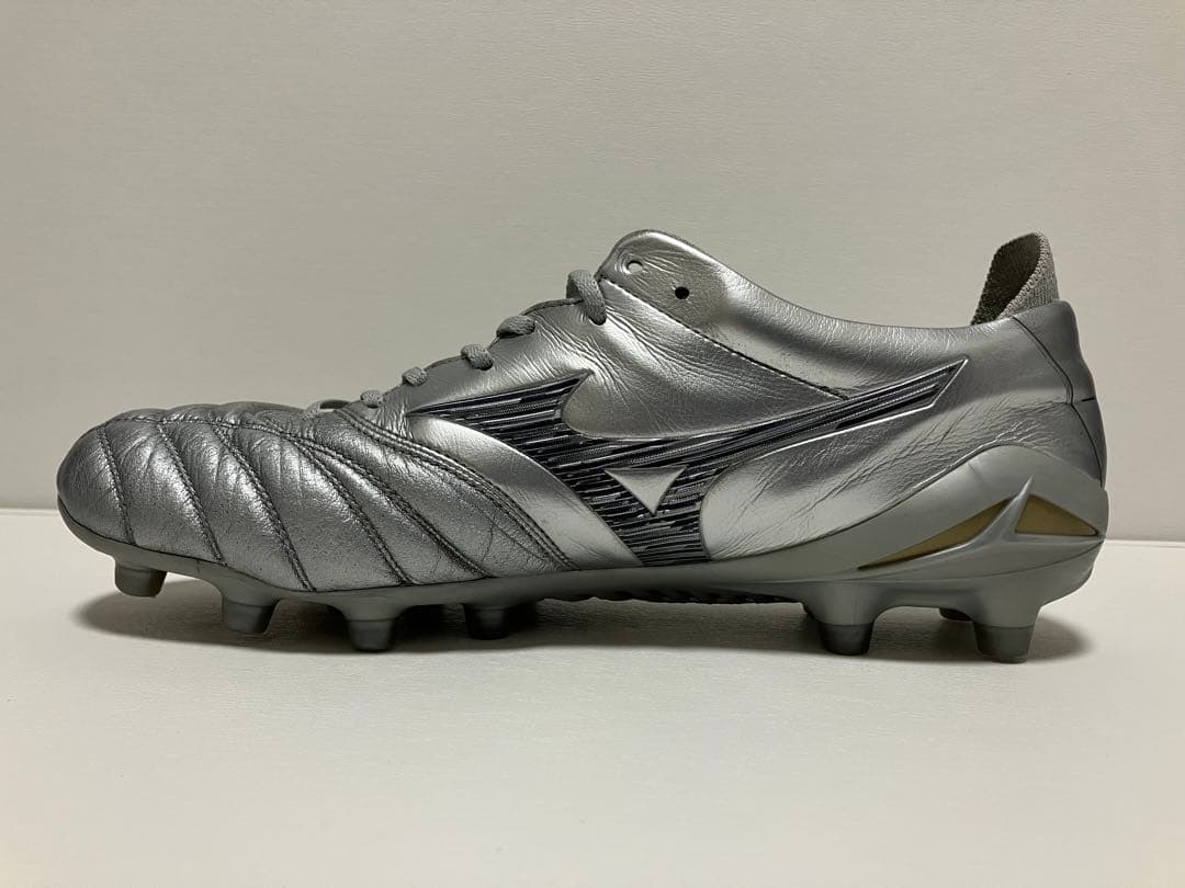 【Tori】モレリアネオIV JAPAN 限定カラー　27.5cm