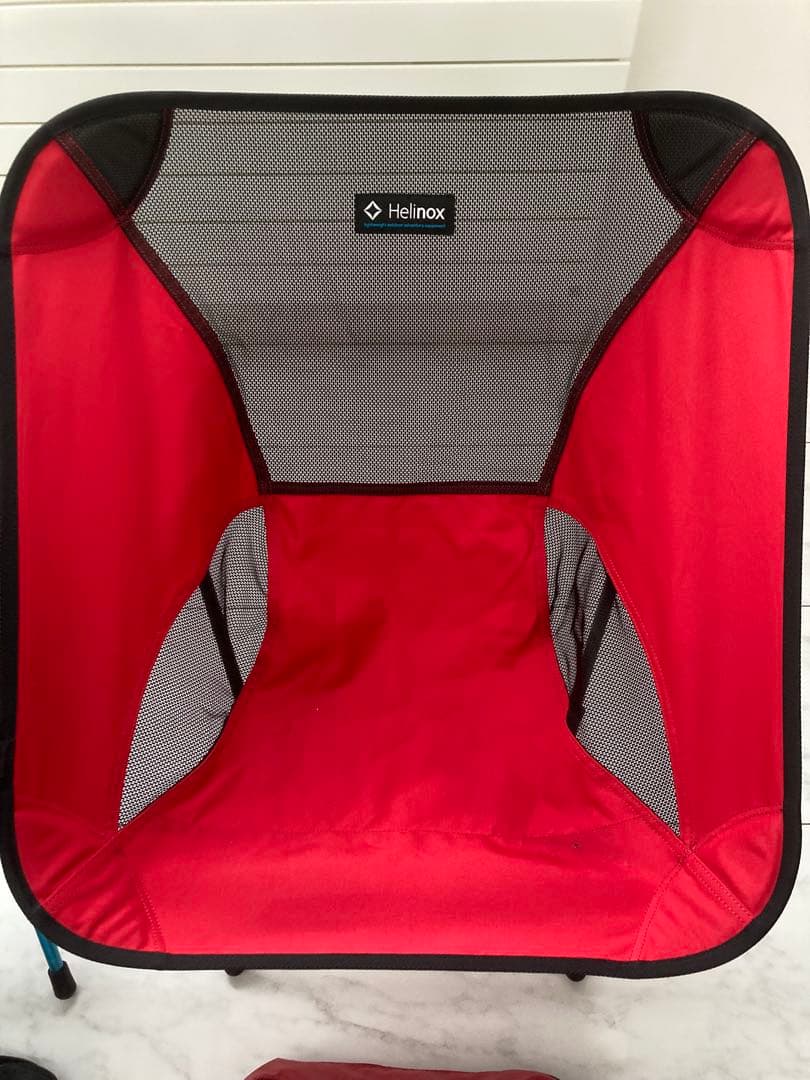 Helinox ヘリノックス チェアワン ブルー、レッドの2脚セット