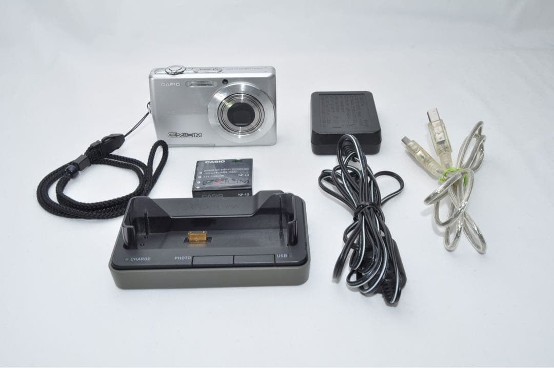 ☆美品☆ CASIO カシオ EX-Z500 コンパクト デジタル カメラ Amazon | CASIO EX-Z500 デジタルカメラEXILIM ZOOM | コンパクト 通販