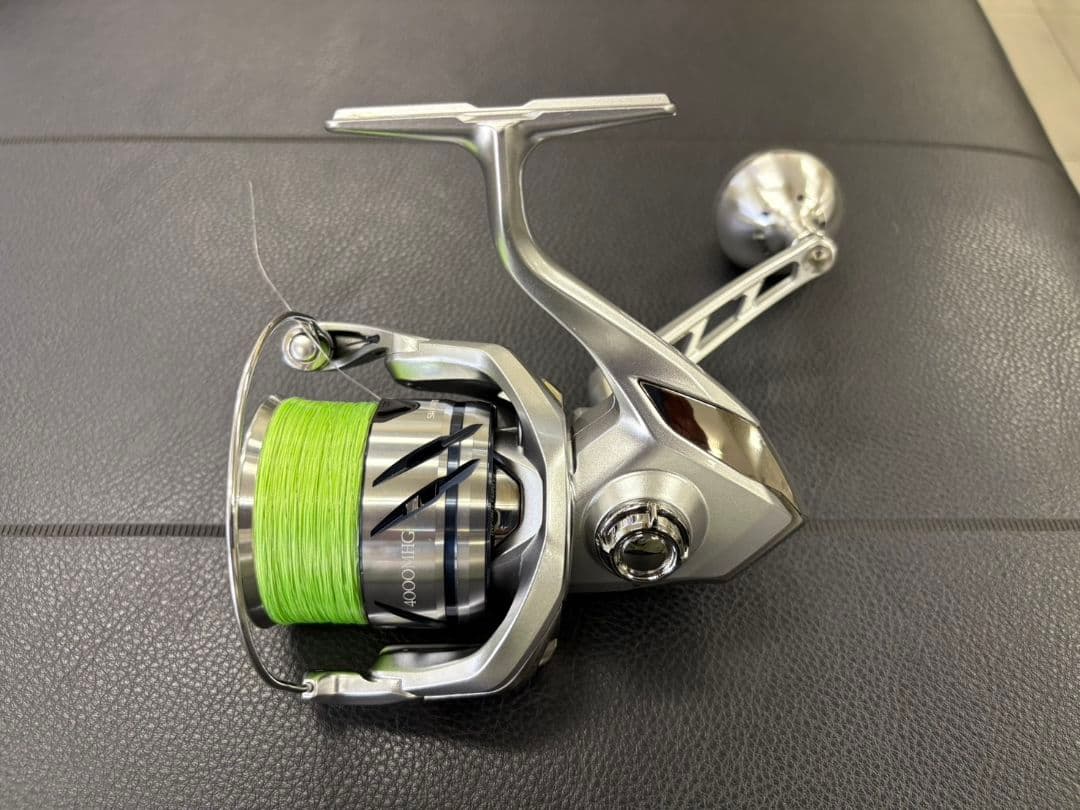 23ストラディック4000mhg ゴメクサスパワーハンドル付き シマノ ストラディック 4000MHG (リール) 価格比較 - 価格.com