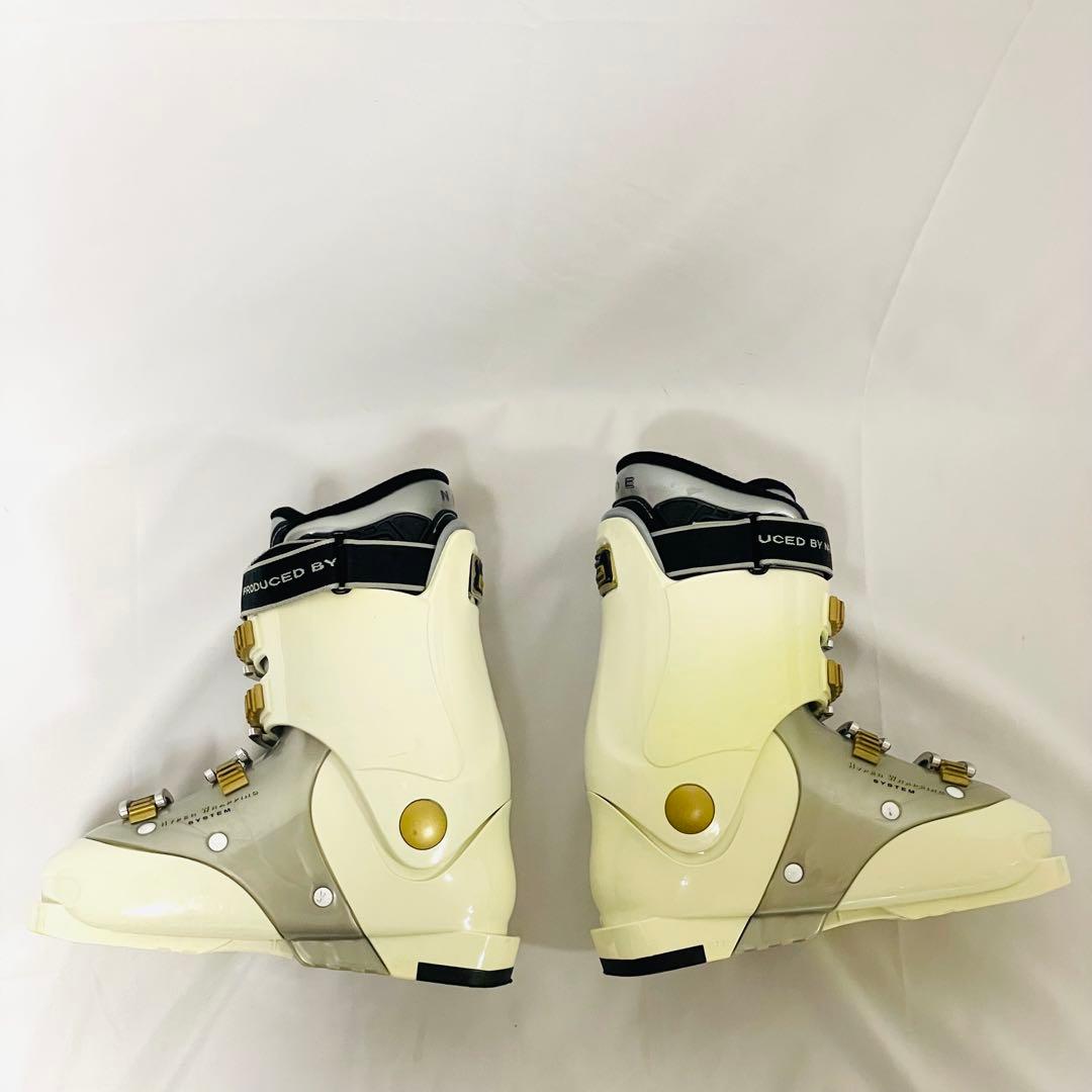 【早い者勝ち】 NUDE ヌード スキーブーツ 23.5cm