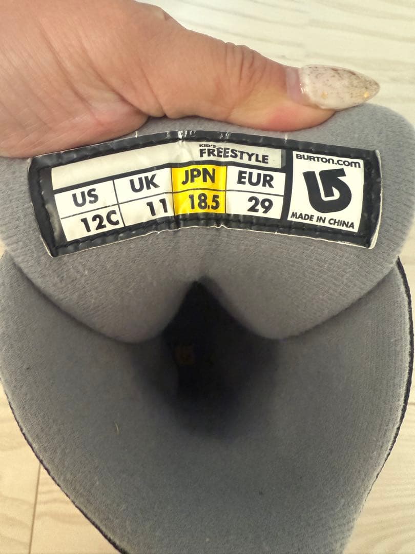 ⭐︎早いもの勝ち⭐︎子供用 スノーボード バートン ブーツ 18.5cm