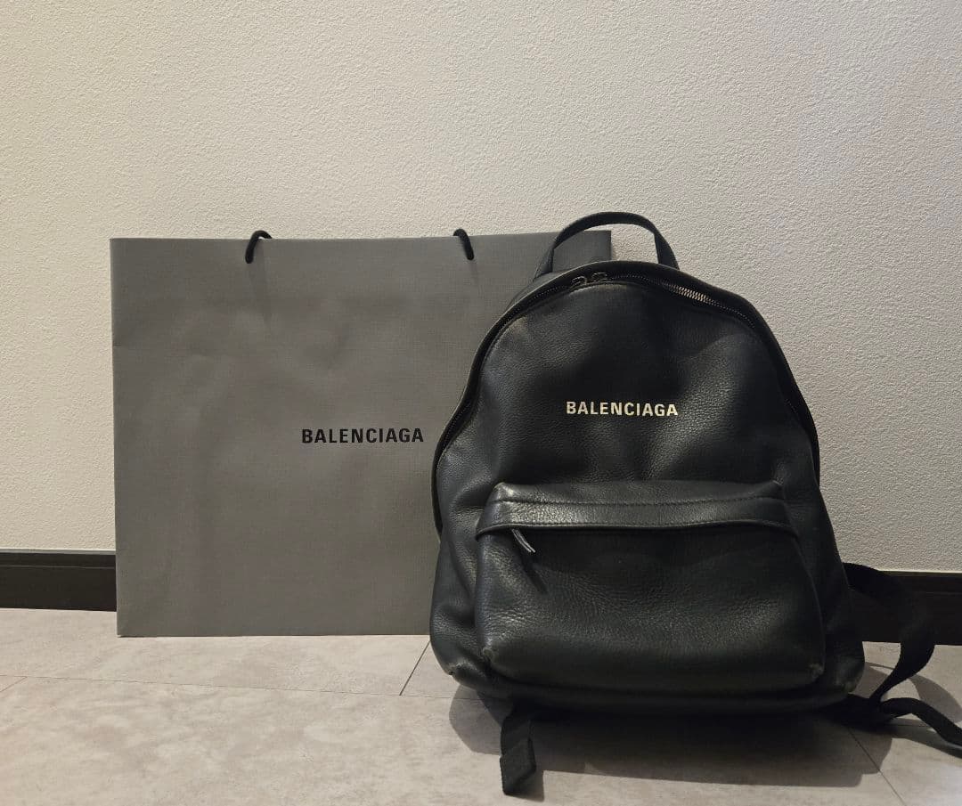BALENCIAGA ブラック 最新！【BALENCIAGA】6XL スニーカー Sporty B ロゴ (BALENCIAGA