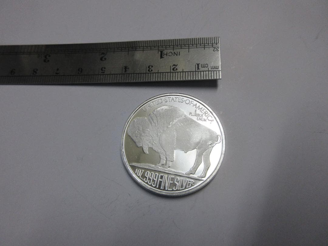 M*M様 シルバー　　インディアン　31.2g 　銀貨　未使用 　g088