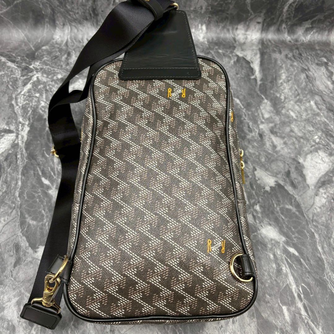 極美品 Resurrection ブランタ ボディバッグ メンズ 超希少 商品詳細