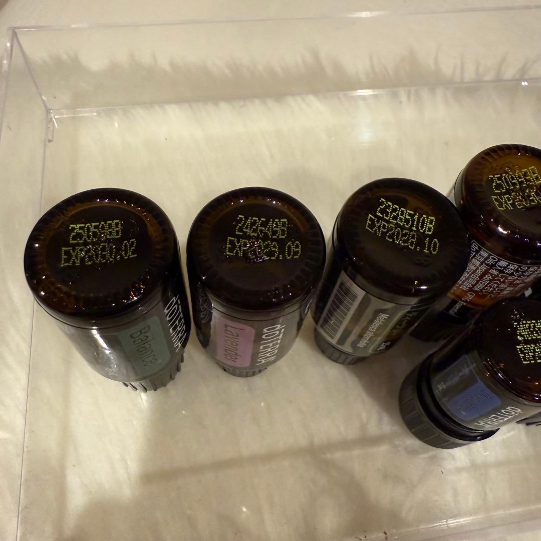 ドテラ doTERRA アロマタッチキット15ml版 - メルカリ