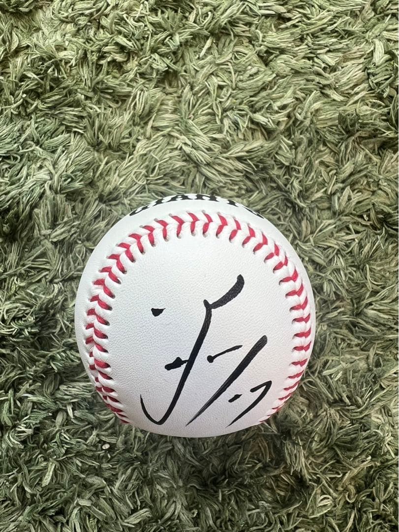 読売ジャイアンツ #27 岸田選手 投げ入れ直筆サインボール - メルカリ