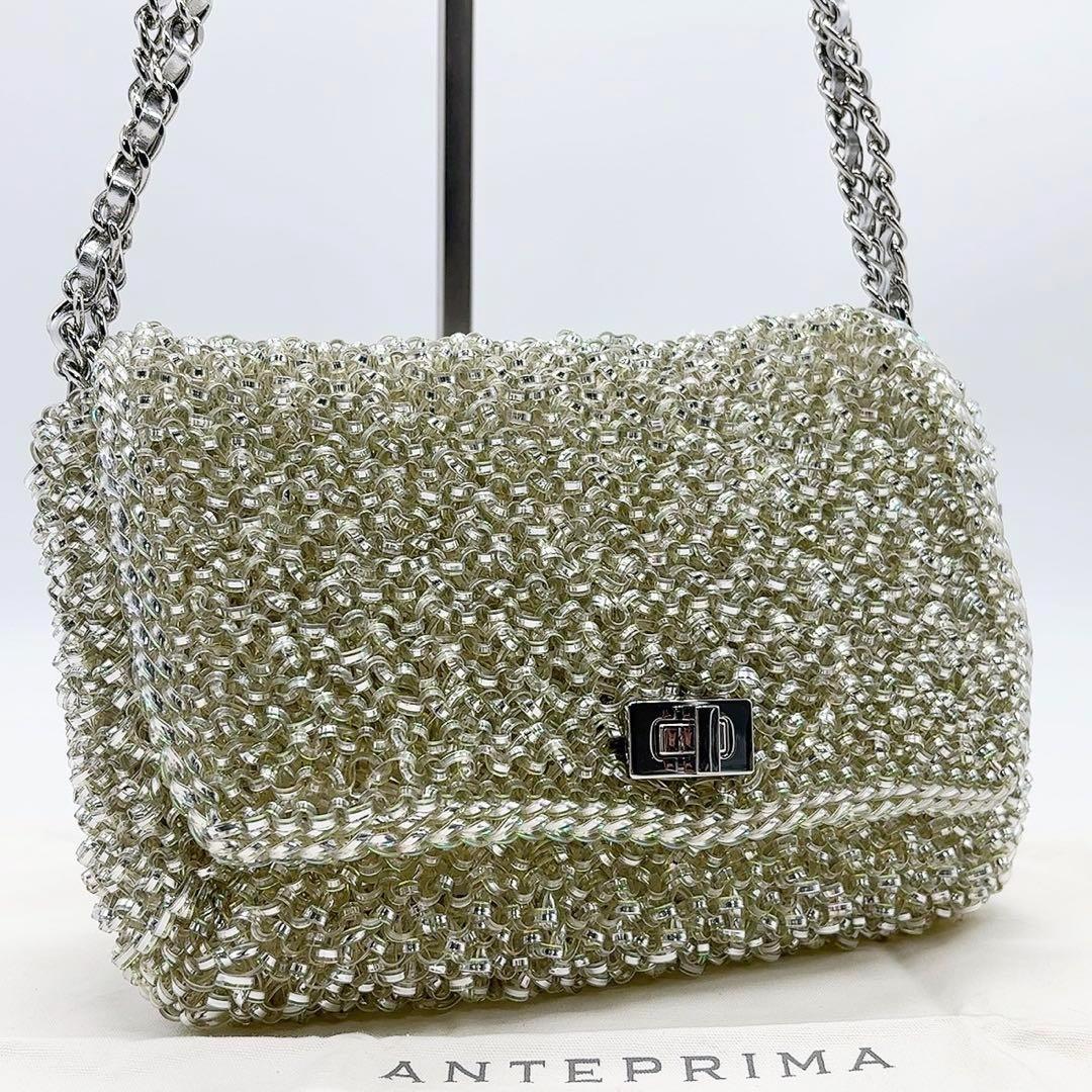 美品 アンテプリマ ルッケット横長 ミディアム ショルダーバッグ ルッケット/横長/ミディアム/エナメルブラック ｜ 【公式