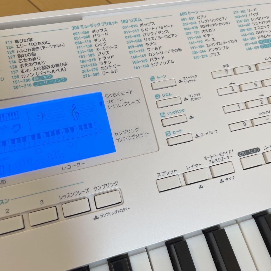 CASIO LK-223光ナビゲーションキーボード動作確認済 電子ピアノカシオ