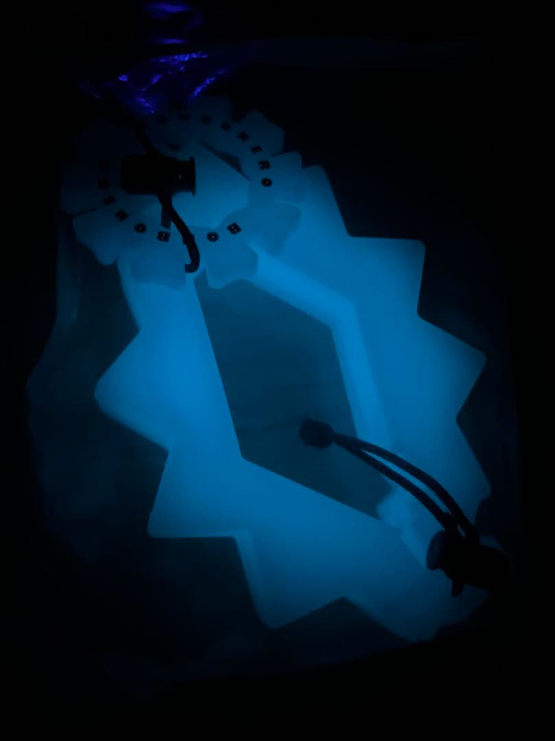 ボンボネロ ブルー 蓄光 青